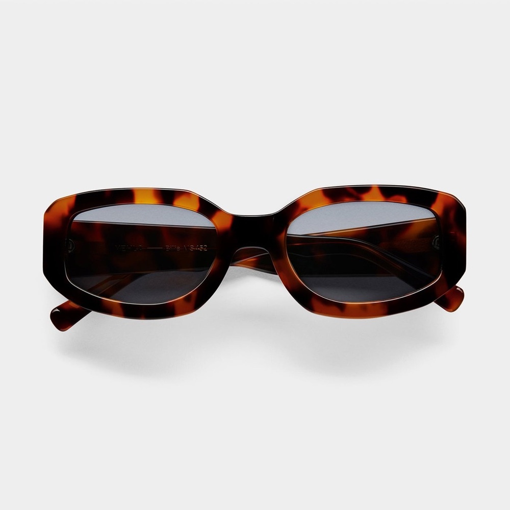 VEHLA INDI Sunglasses in TORT/SMOKE